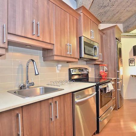 Stylish Urban Loft Downtown Apartman Montréal Kültér fotó