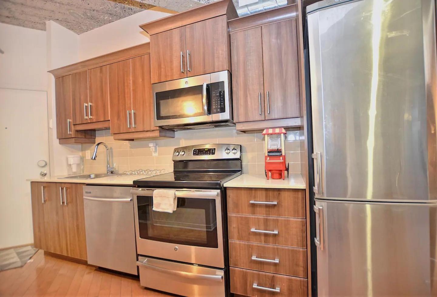 Stylish Urban Loft Downtown Apartman Montréal Kültér fotó